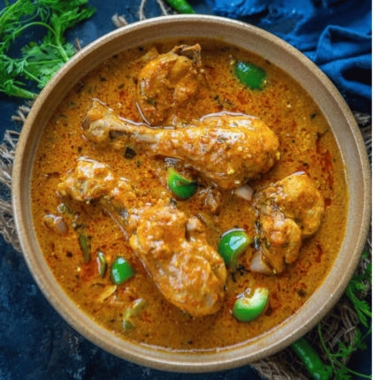 CHICKEN CURRY